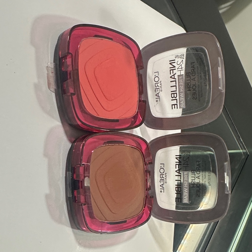 Infallible Blush - Coral & rosewood